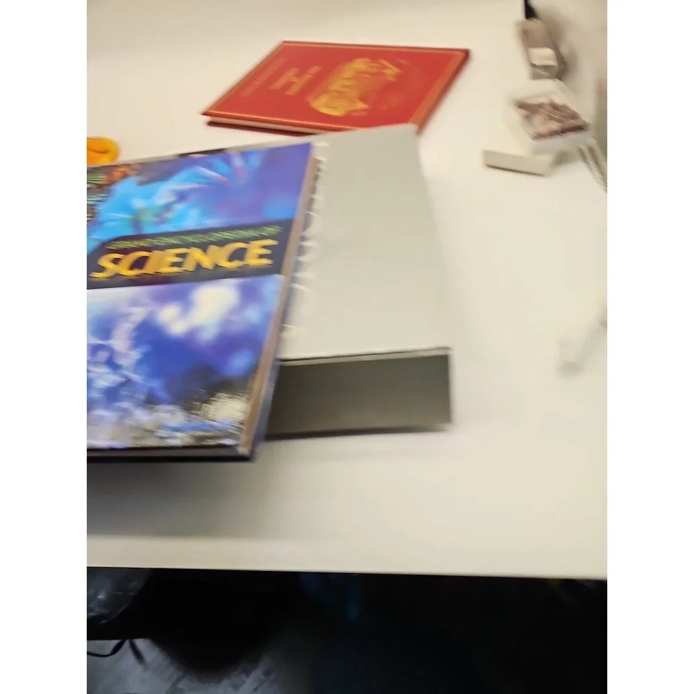 Grand Encyclopedia Of Science 2021 Hardcover Pre-owned Macaw Books